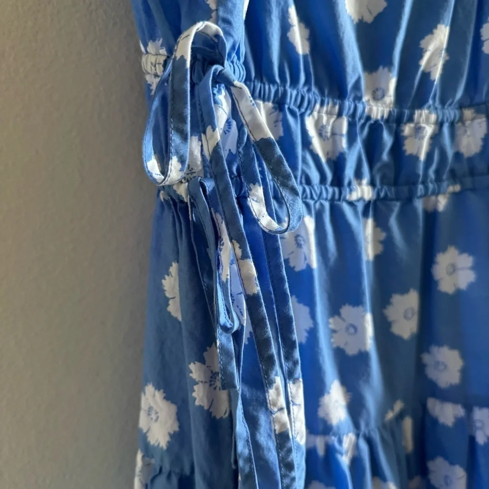 Universal Thread Cinched Waist Blue Floral Sun Dress Size Medium